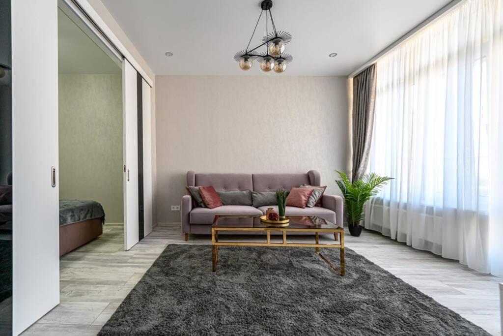 אודסה Comfortnye Apartamenty 36 Jemchugina מראה חיצוני תמונה